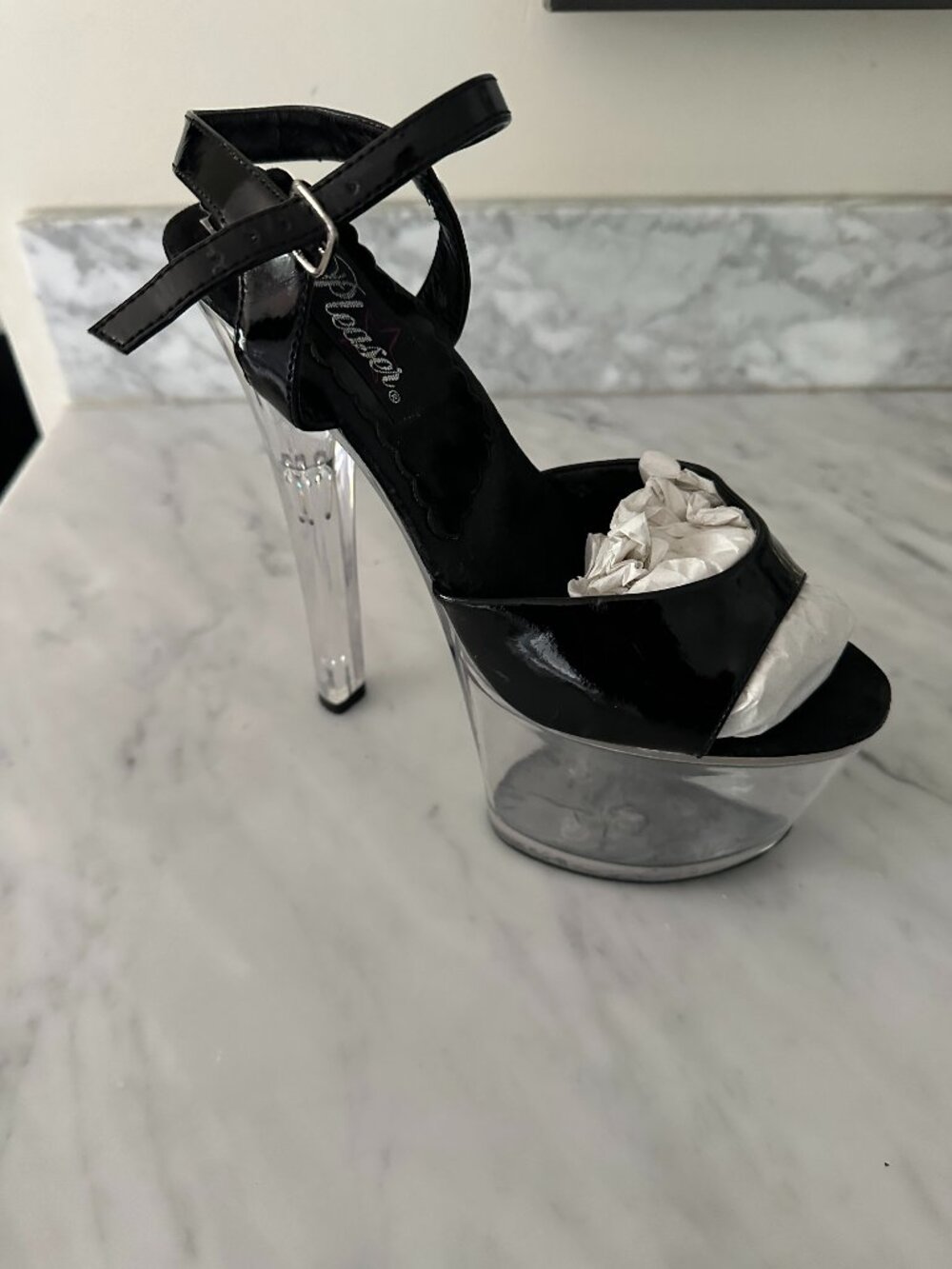 Womens Pleaser Heels  SKY-309LT Size 8  THEY LIGHT UP!!!